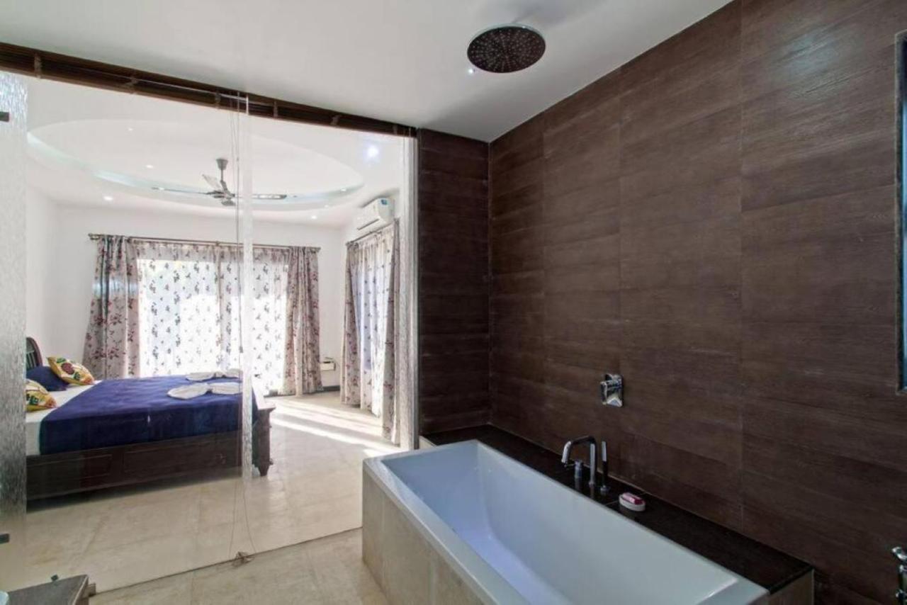 Luxury Rental With Kids Playroom In Goa Calangute Exterior foto